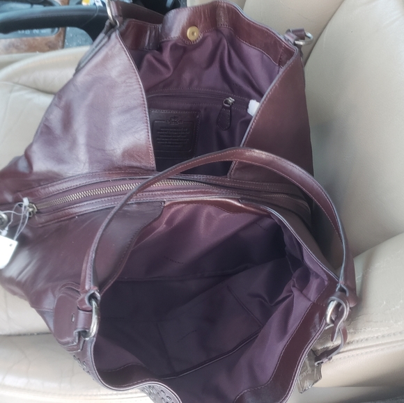 Coach Bag - Picture 3 of 6